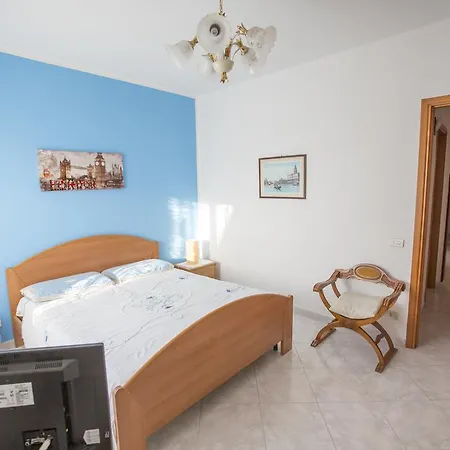Marylin Apartment Cefalu Exterior photo