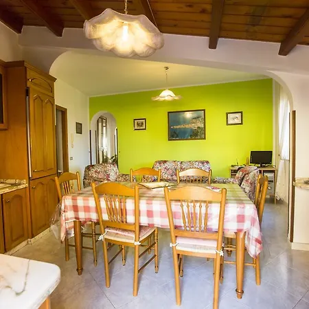 Marylin Apartment Cefalu Exterior photo